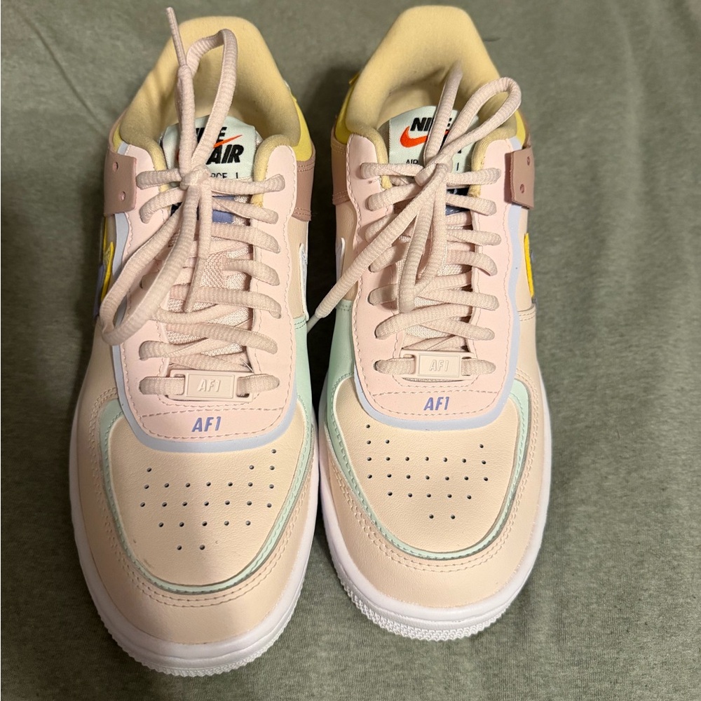 Nike Women's Pastel AF1 - Picture 2 of 6